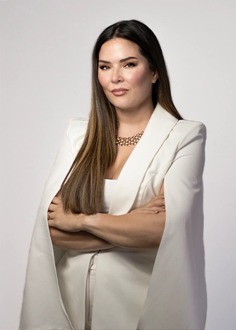 Dra Ariana Arteaga Médico Estético principal de la Clínica Ariana Arteaga