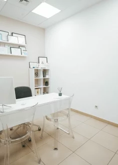 clinica-dra-ariana-arteaga-valencia-consultorio-4 clinica-dra-ariana-arteaga-valencia-consultorio-4